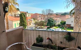 Proche Gare A 2Mn A Pied Des Plages-Restos-Marche- Tres Bel Appartt2 Renove- Vue Degagee- Residence Calme - Soleil Levant Sur Chambre Et Grand Sejour Ouvertcuisineequipee -Wifi Fibre Clim Ideal Quietplace Near Beach, Station And Centre With Beautiful